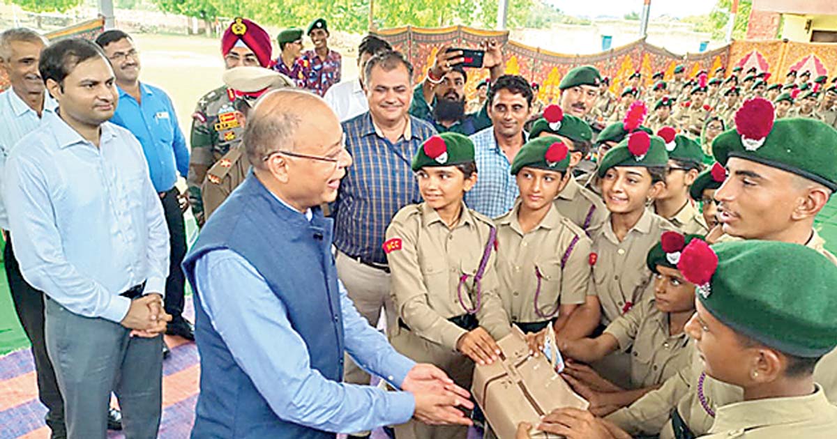 Bordering area students have great enthusiam in NCC, says def secretary